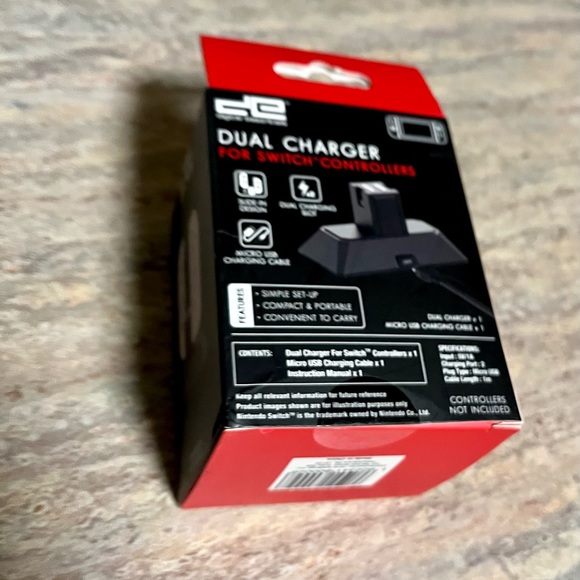 NIB Dual charger for Switch controllers - Picture 12 of 14